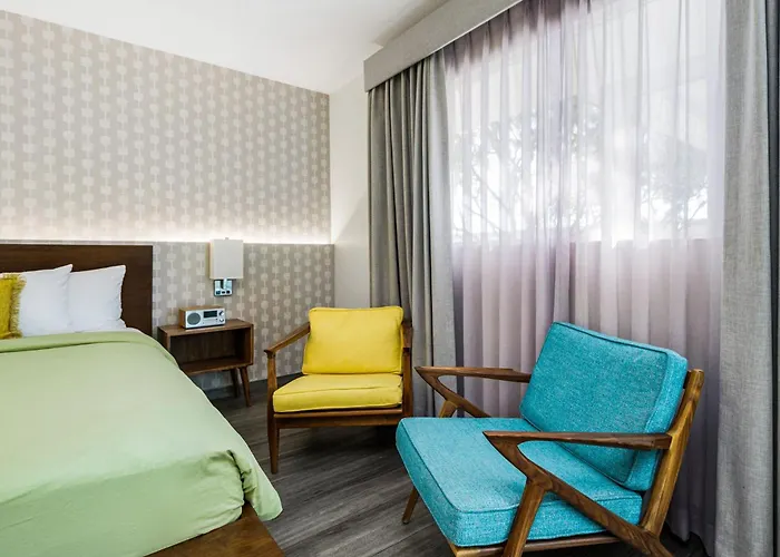 The Skylark, A Palm Springs Hotel